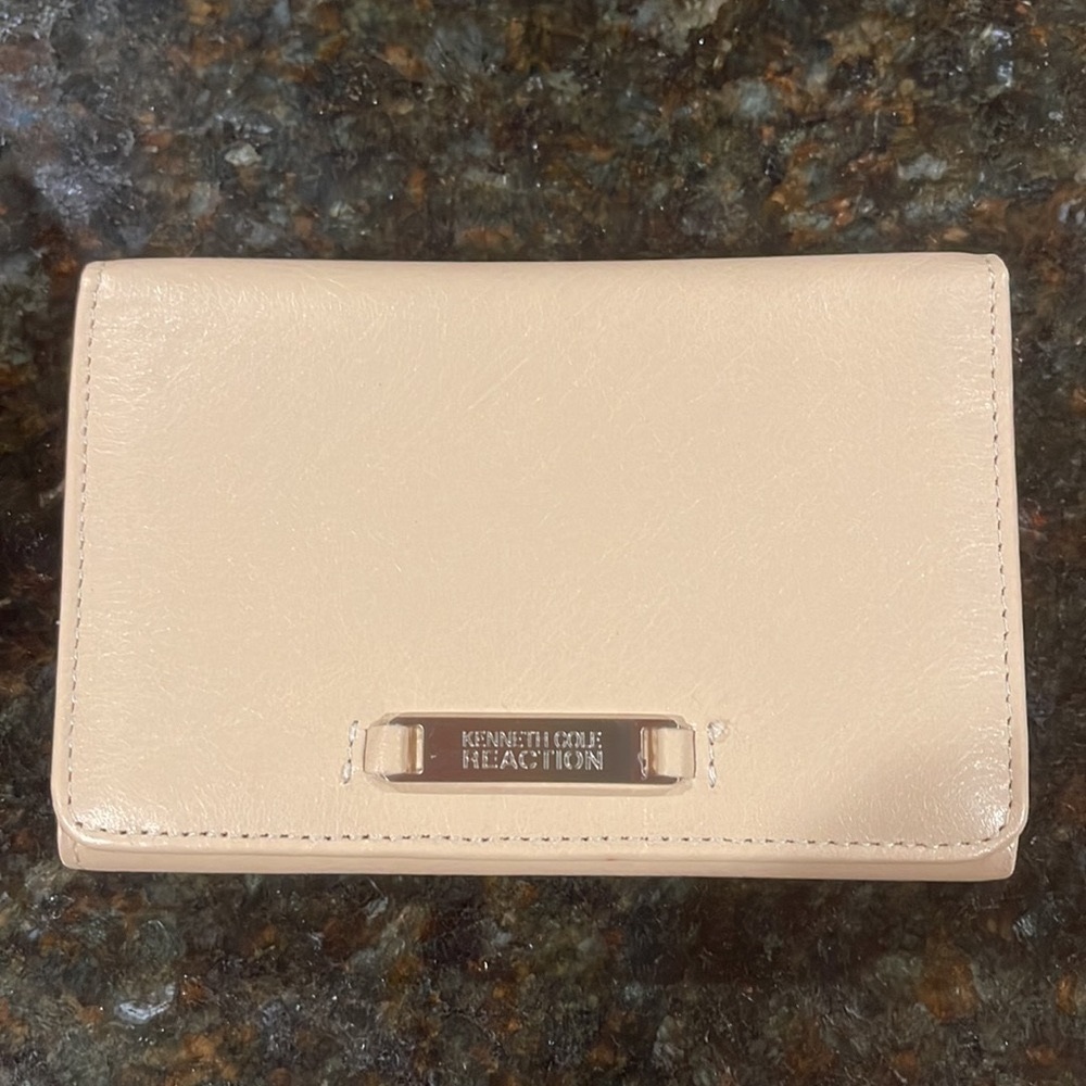 Kenneth Cole Reaction Wallet cream beige